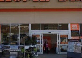 Unsuspecting Home Depot Customer Attacked by Dog, Owner Flees Site